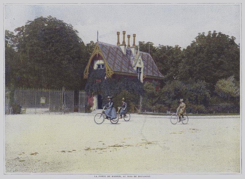 Kerékpárosok a Porte de Madrid mellett a Bois de Boulogne-ban, Párizsban (színes fotó) alkotó: French Photographer