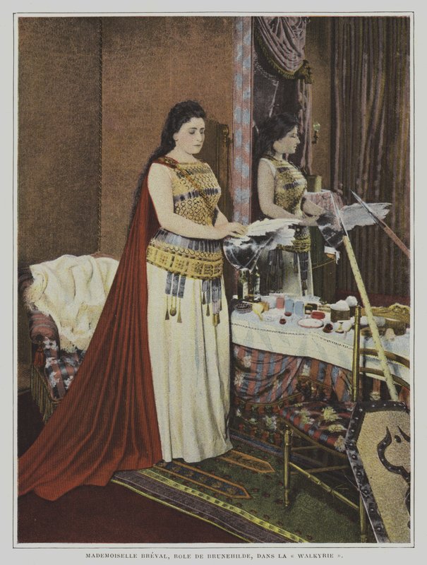 Lucienne Breval francia szoprán Brunnhilde szerepében Richard Wagner Die Walkure (A Valkűr) című operájában (színes fotó) alkotó: French Photographer