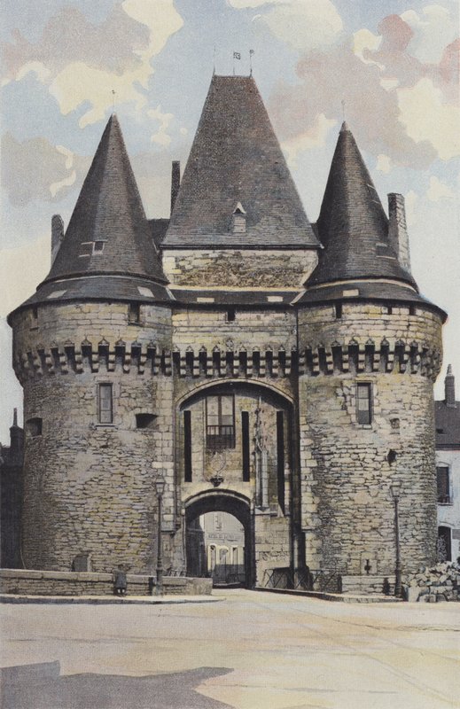La Ferte-Bernard, Városkapu, a bejárat oldala (Városháza) alkotó: French Photographer