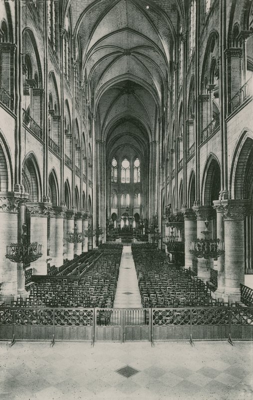A Notre-Dame templom hajója, a Notre-Dame templom hajója (fotómetszet) alkotó: French Photographer