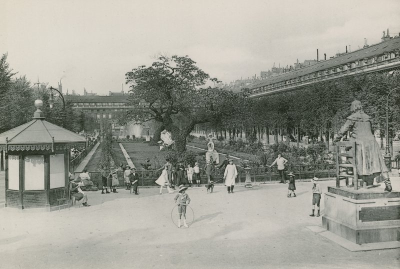 A Jardin du Palais-Royal, a Palais-Royal kertje (fotómetszet) alkotó: French Photographer