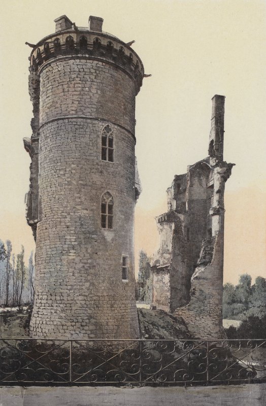 Mehun-sur-Yevre, A vár maradványai, É oldal alkotó: French Photographer