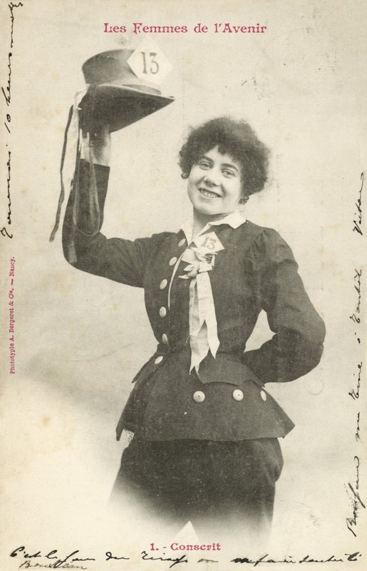 Katonai hadköteles, A jövő nője alkotó: French Photographer