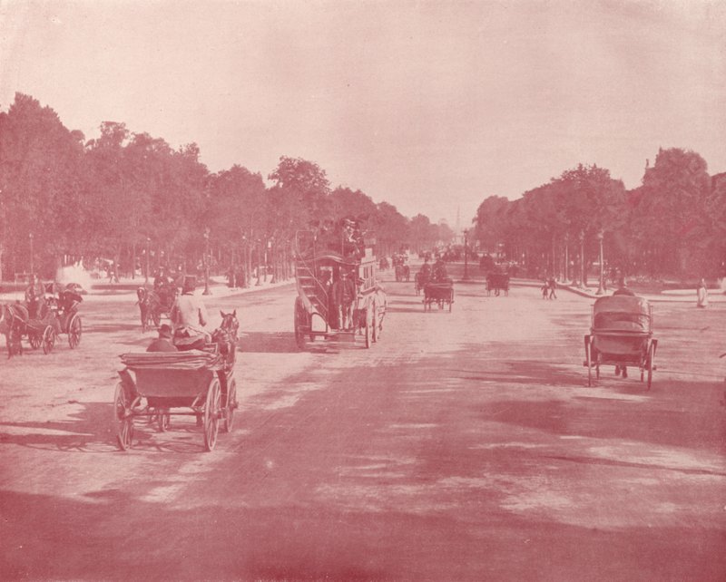 Párizs: Avenue Champs Elysees (f/w fotó) alkotó: French Photographer
