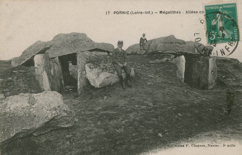 Pornic, Megaliths. 1913-ban feladott képeslap. alkotó: French Photographer