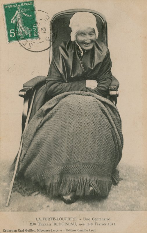 Egy százéves képeslap, Madame Therese Bedoiseau, La Ferte-Loupiere, 1913 alkotó: French Photographer