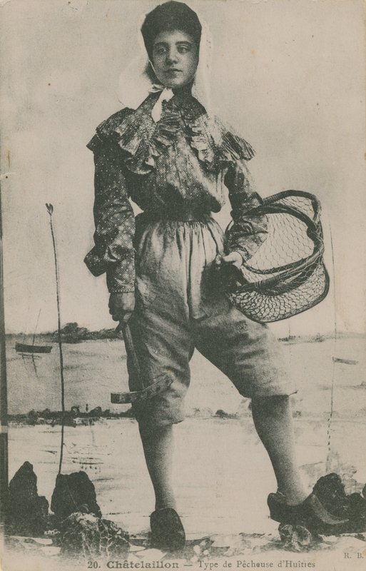 Egy osztrigahalász képeslapja, 1913-ban alkotó: French Photographer