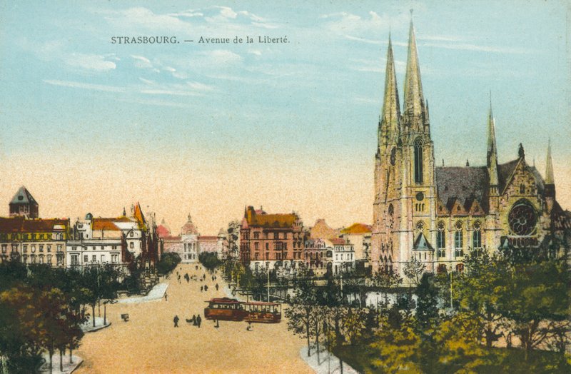 Strasbourg: Avenue de la Liberte (színes fénykép) alkotó: French Photographer