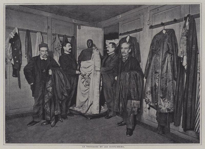 A párizsi Comedie-Francaise gardrób részlege (f/w fotó) alkotó: French Photographer