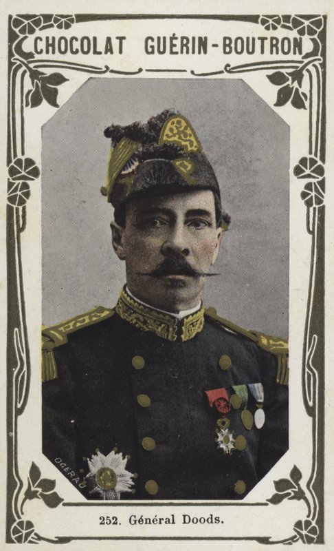 General Doods (színes fotó) alkotó: French School