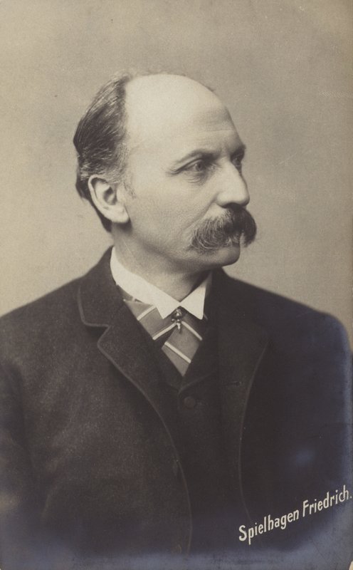 Friedrich Spielhagen (1829-1911), német regényíró és műfordító (fekete-fehér fotó) alkotó: German Photographer