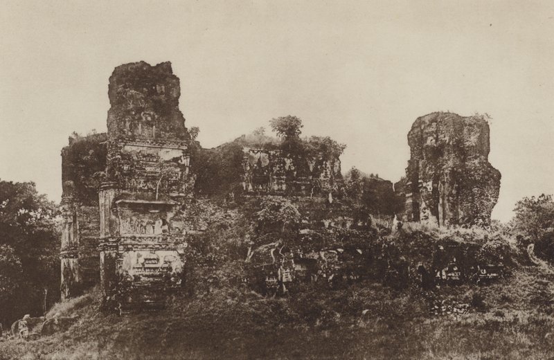 Ceylon romvárosai: Jetawanarama, északról (f/w fotó) alkotó: Henry W. Cave