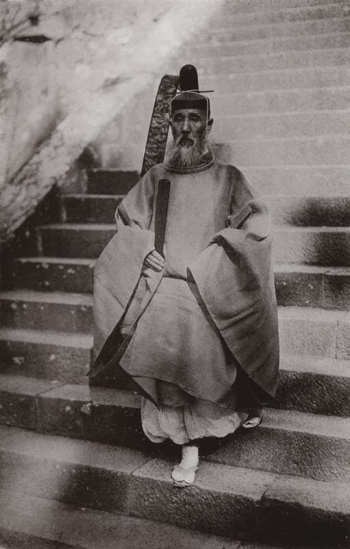 Egy sintó pap (f/w fotó) alkotó: Herbert Ponting