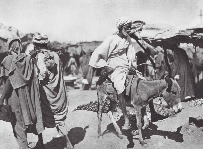 Afrika: Omdurman gyümölcspiaca (fekete-fehér fotó) alkotó: Hugo Adolf Bernatzik