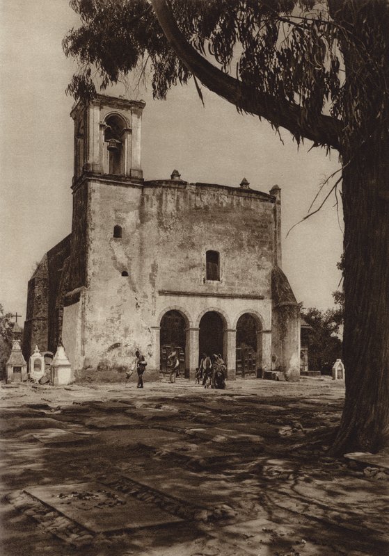 Mexikó: Amecameca, "Guadalupe" kápolna a Szent Hegyen (fekete-fehér fotó) alkotó: Hugo Brehme