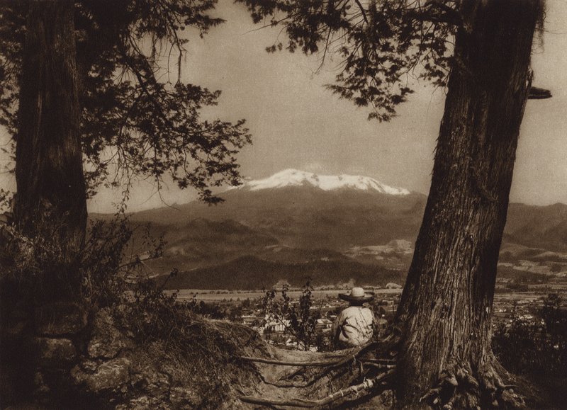 Mexikó: Amecameca és Iztaccihuatl (fekete-fehér fotó) alkotó: Hugo Brehme