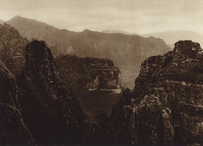 Mexikó: Tepoztlan, Morelos állam (fekete-fehér fotó) alkotó: Hugo Brehme