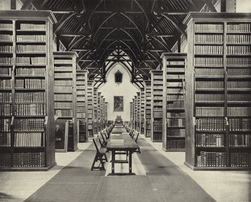 The Library, Maynooth College (f/w fotó) alkotó: Irish Photographer