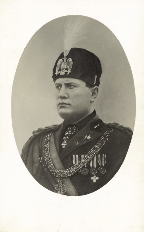 Benito Mussolini (f/w fotó) alkotó: Italian Photographer