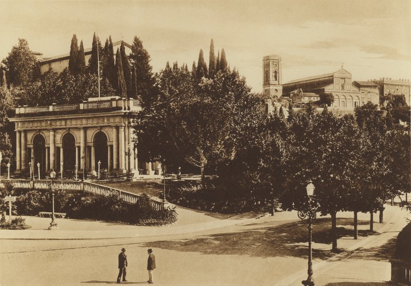 Firenze / Firenze: A Piazzale Michelangiolo része a Loggettával, a S Salvatore templommal és a S Miniato bazilikával (f / w fotó) alkotó: Italian Photographer