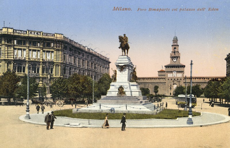 Milánó, Olaszország, Foro Bonaparte, Palazzo Dell Eden alkotó: Italian Photographer
