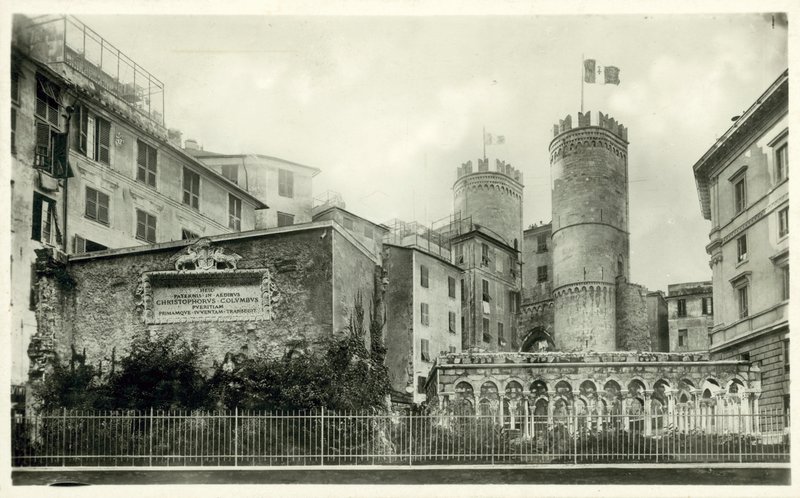 Kolumbusz Kristóf emlékműve, Genova, Olaszország alkotó: Italian Photographer
