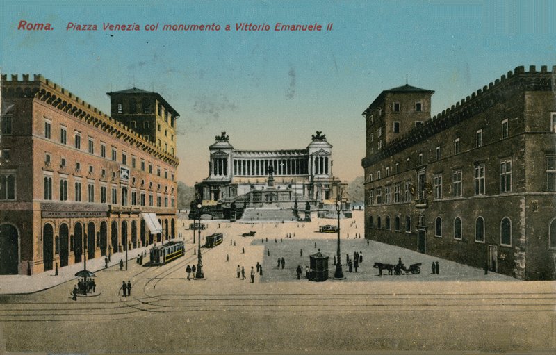 Piazza Venezia és II. Viktor Emmánuel olasz király emlékműve, Róma. 1913-ban feladott képeslap. alkotó: Italian Photographer