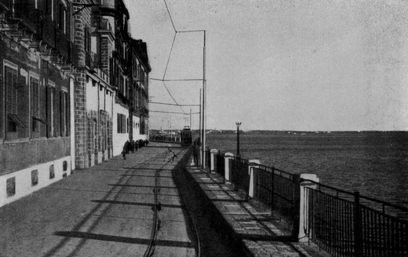 Taranto, Corso Vittorio Emanuele (f/w fotó) alkotó: Italian Photographer