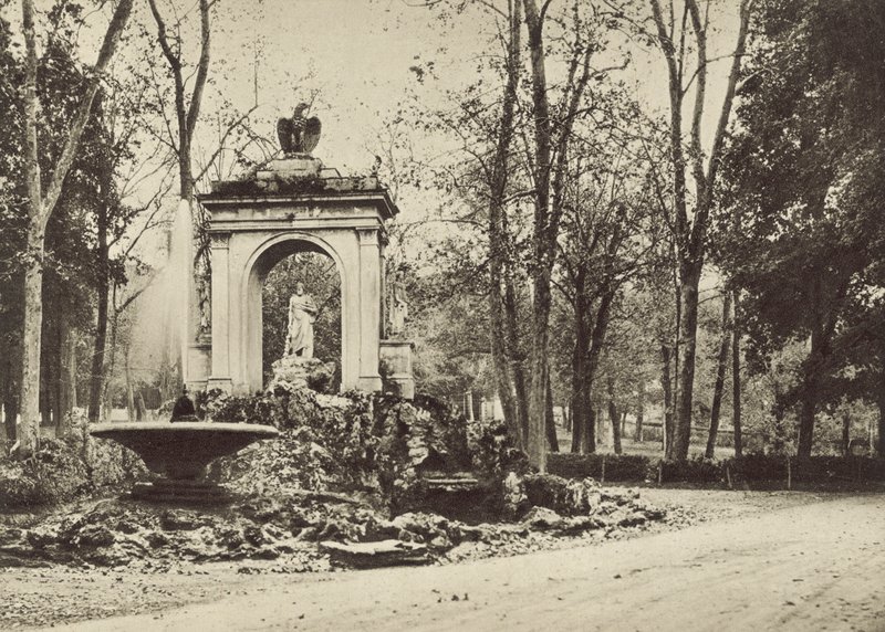 Villa Borghese, A szökőkút alkotó: Italian Photographer
