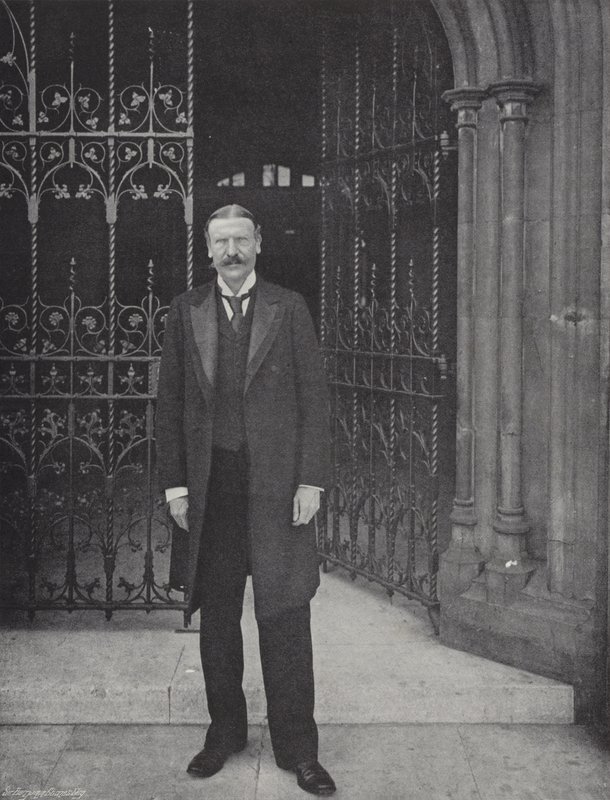 A jobb tiszt. Sir A. Acland Hood, Bart alkotó: J. Benjamin Stone