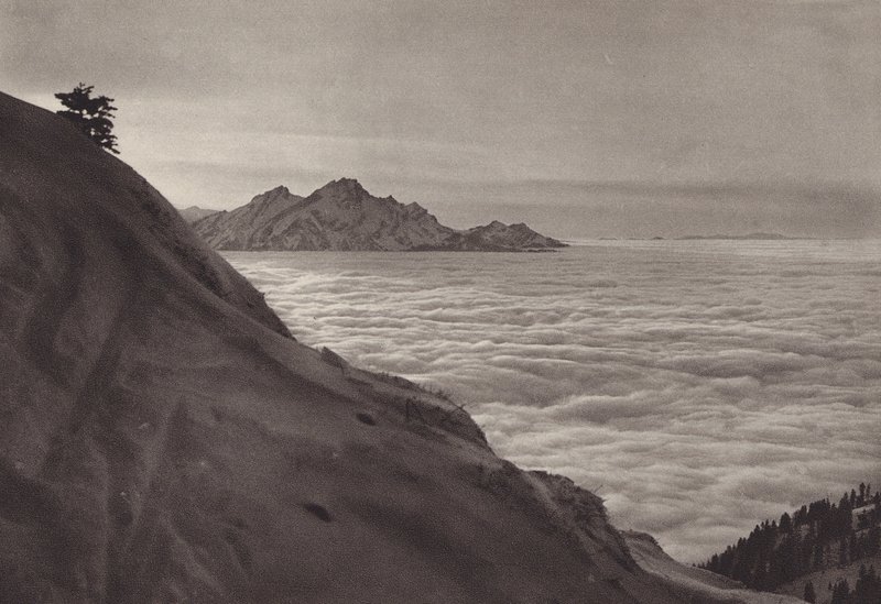 Rigi Kulm, Uber Dem Nebelmeer (f/w fotó) alkotó: Jean Gaberell