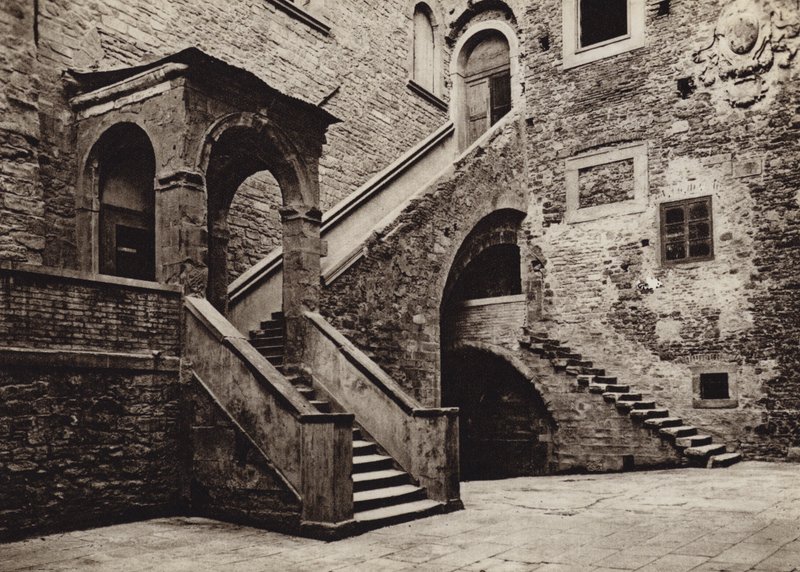 Olaszország: Cortona, Palazzo Pretorio (f/w fotó) alkotó: Kurt Hielscher