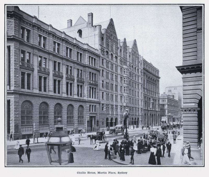 Challis House, Martin Place, Sydney (fekete-fehér fotó) alkotó: Photographer Australian