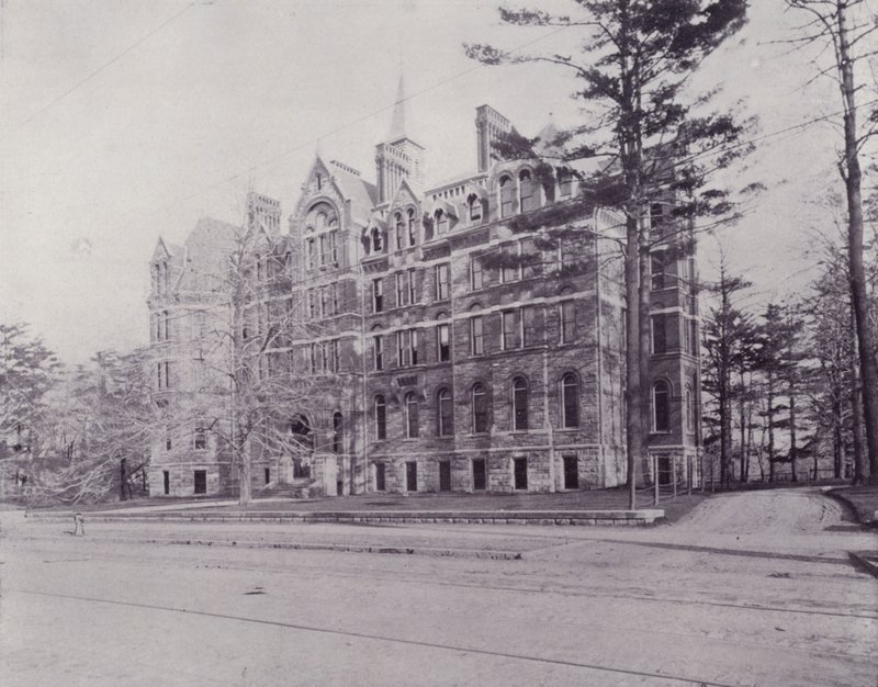 Kanada: McMaster Hall, Toronto (f/w fotó) alkotó: Photographer Canadian