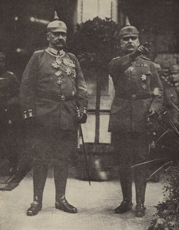 von Hindenburg tábornagy és Ludendorff tábornok, a német hadsereg parancsnokai (színes litográfia) alkotó: Photographer German