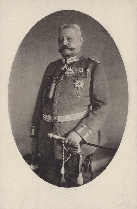 Paul von Hindenburg tábornagy, a német hadsereg parancsnoka az első világháborúban (f/w fotó) alkotó: Photographer German