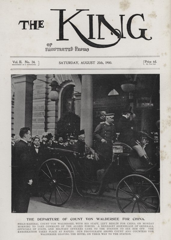 Alfred von Waldersee német tábornagy, Berlinből indulva, hogy a Boxerek elleni nemzetközi expedíciós haderőt vezesse Kínában, 1900 augusztusában (f/w fotó) alkotó: Photographer German