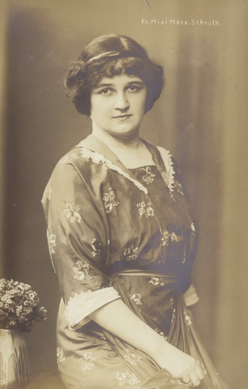 Mizi Marx Schroth, német operaénekes (f/w fotó) alkotó: Photographer German