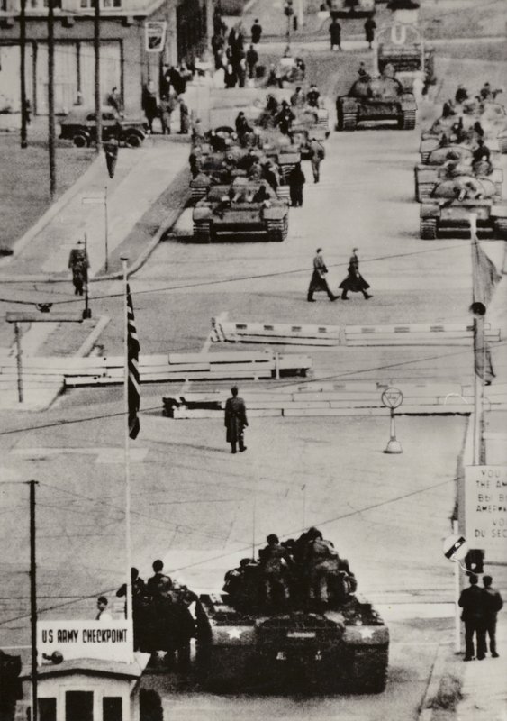 1961. október, Berlin Friedrichstrasse (f/w fotó) alkotó: Photographer German