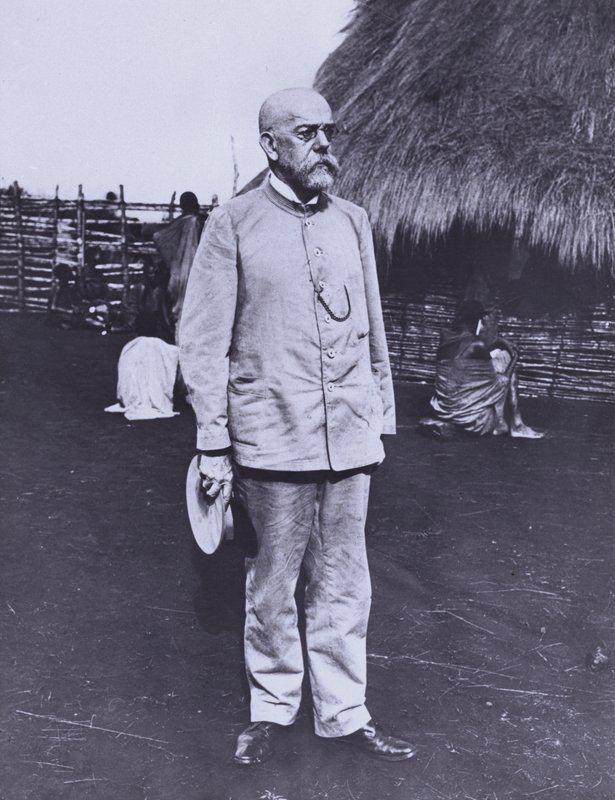 Robert Koch német orvos és bakteriológus, Afrikában alkotó: Photographer German