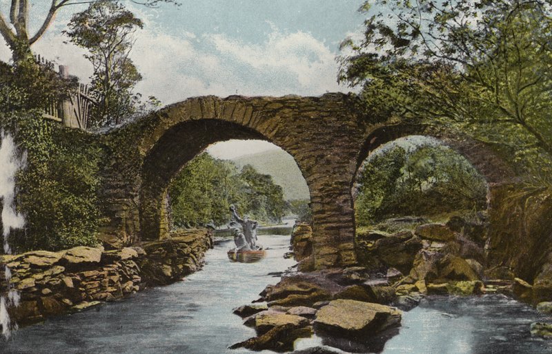 Dél-Írország: The Old Weir Bridge (Shooting the Rapids), Killarney (színes fotó) alkotó: Photographer Irish