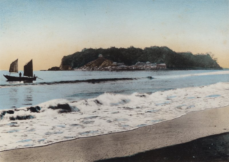 Japán, 1912 körül: Enosima szigete Kamakura közelében (fotó) alkotó: Photographer Japanese