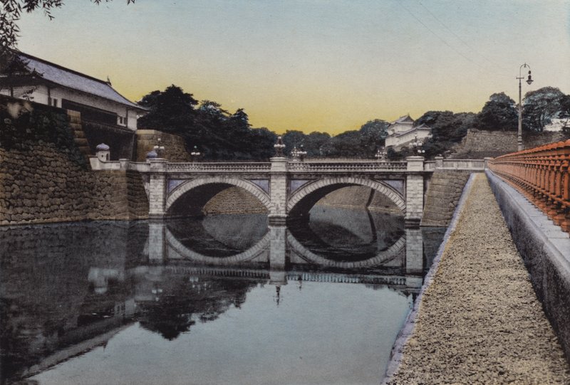 Japán, 1912 körül: A császári palota bejárata, Tokió; Ahol a sógunok vára állt a feudális rendszer idején (fotó) alkotó: Photographer Japanese