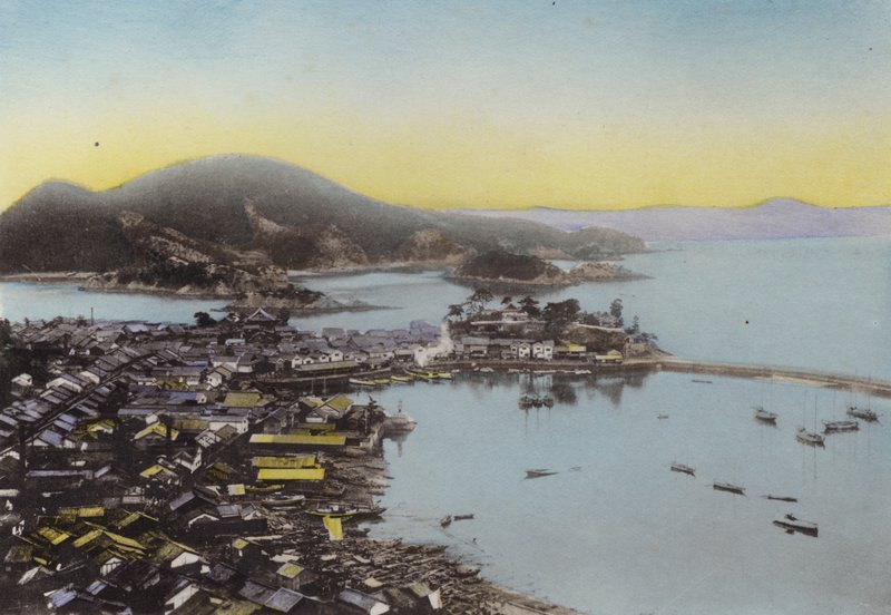 Japán, 1912 körül: Tomo a Bingo tartományban a beltengeren; Egy kis tengeri kikötő, amely szépségéről híres (fotó) alkotó: Photographer Japanese