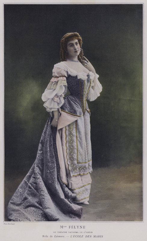 Renee Felyne Leonore szerepében a L