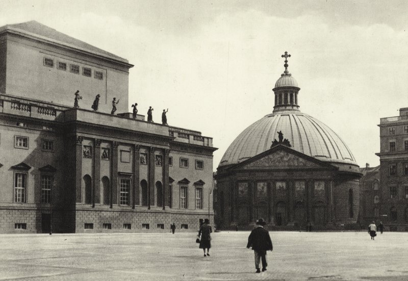 Berlin: Hedwigskirche; Szent Hedvig templom (f/w fotó) alkotó: Sasha Stone
