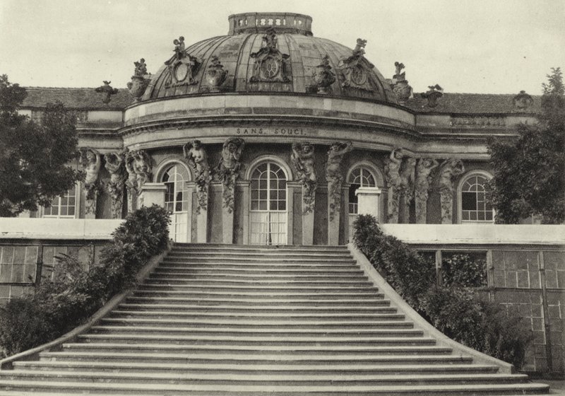 Potsdam, Sanssouci kastély; Sanssouci palota (f/w fotó) alkotó: Sasha Stone