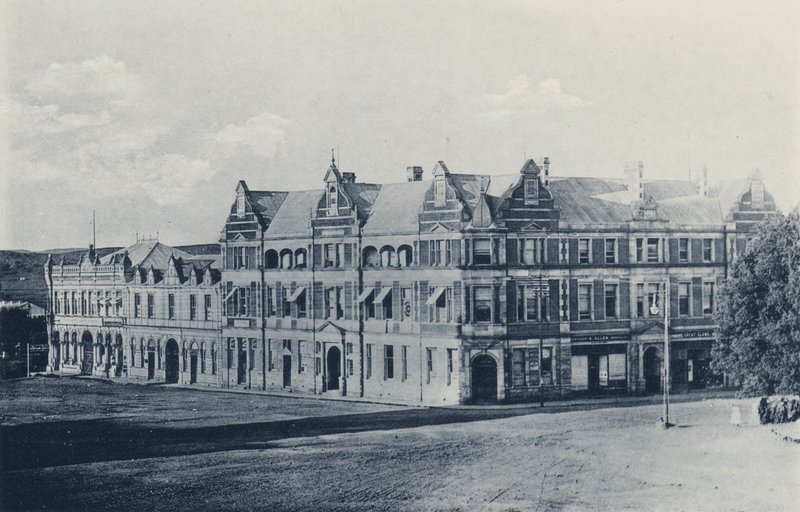 Church Square, East Side, Pretoria (f/w fotó) alkotó: South African Photographer
