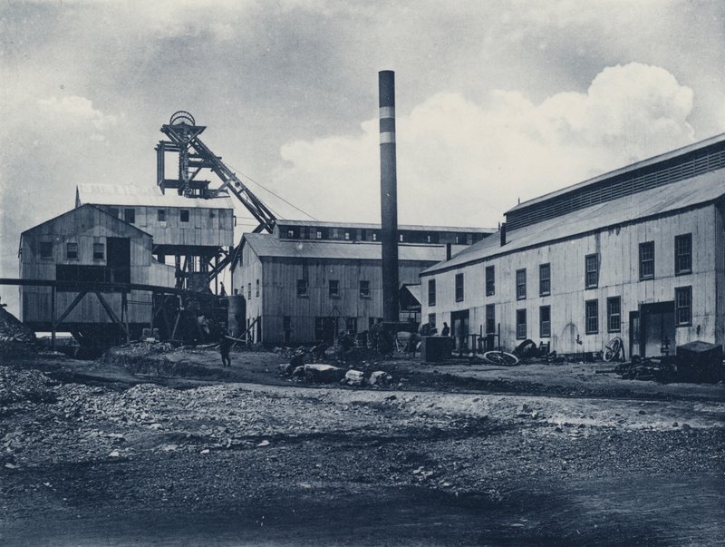 Fejfelszerelés stb, Langlaagte Royal Gold Mining Company (f/w fotó) alkotó: South African Photographer