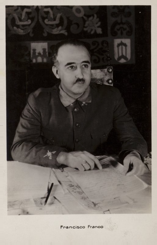 Francisco Franco (fekete-fehér fotó) alkotó: Spanish Photographer